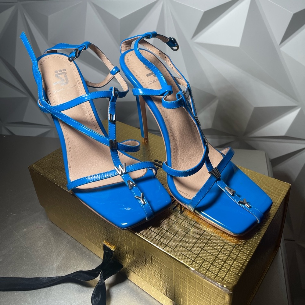 Shane Justin heels